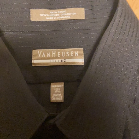 Van Heiden button up dress shirt - Picture 2 of 5
